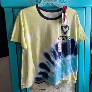 Justice Girls' XL PLUS  Boxy Split Hem Tie-Dye T-Shirt  Retro Fun Colorful Heart